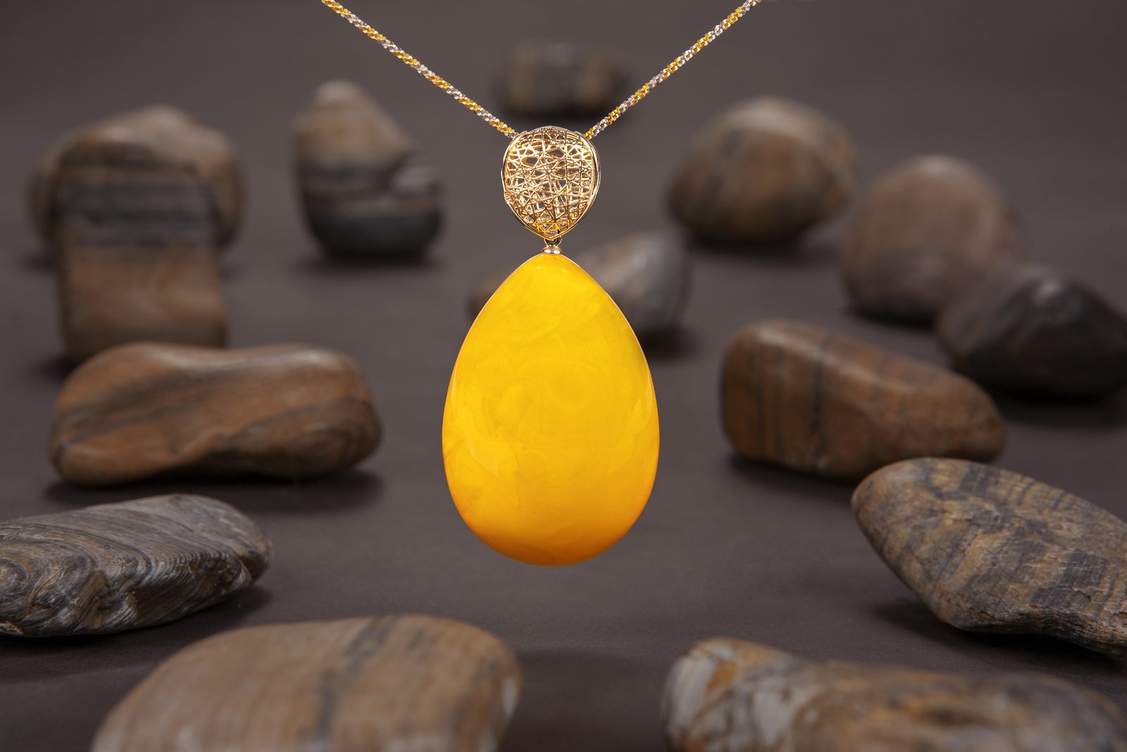 Your Amber at international jewellery fair